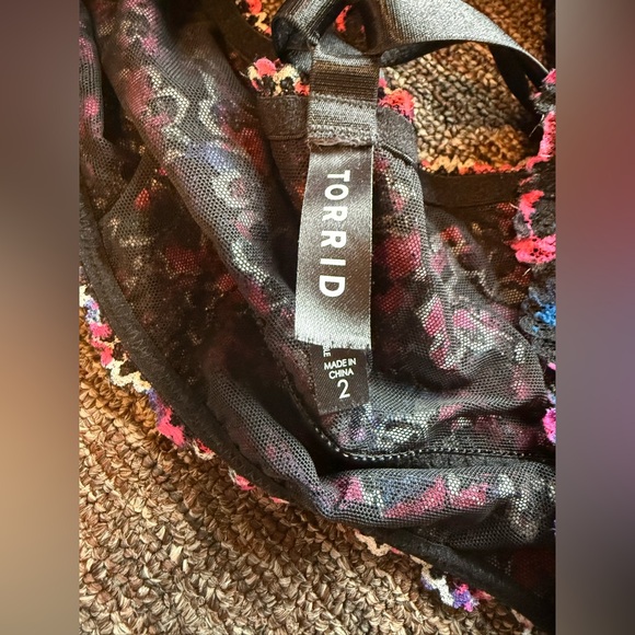 Torrid Curve Lightly Lined Rainbow Leopard Lace XO Front Bralette Size 2 - Picture 7 of 8